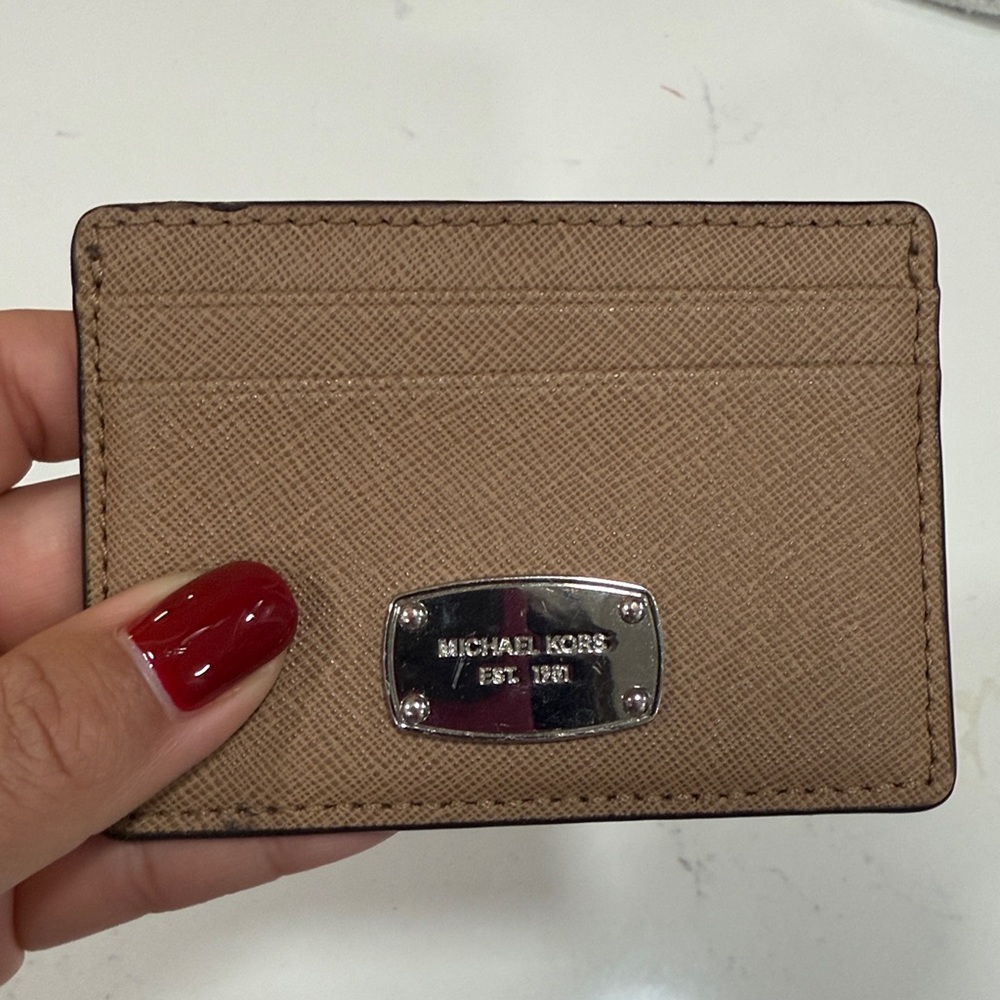Michael Kors Wallet - Picture 2 of 5